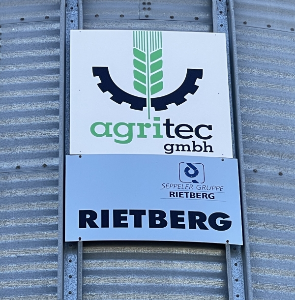agritec Schild am Silo